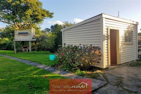 Photo of property in 40 Waiwaka Terrace, Strandon, New Plymouth, 4312