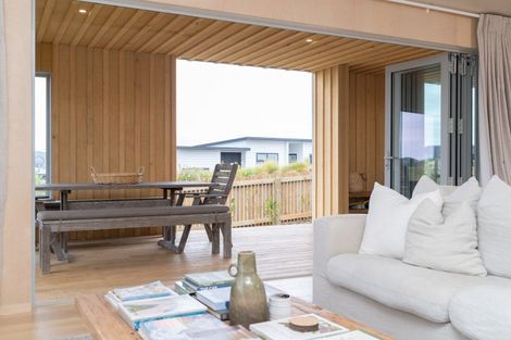 Photo of property in 8 Maataitai Road, Raglan, 3225