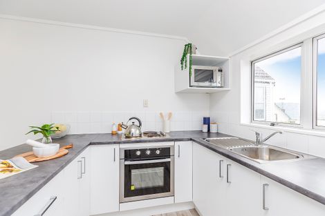 Photo of property in 2a Bandipur Terrace, Broadmeadows, Wellington, 6035