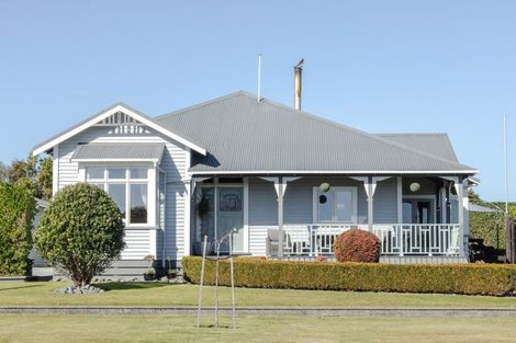 Photo of property in 124 Fitzherbert Street, Hokitika, 7810