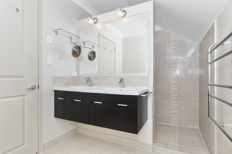 Photo of property in 5 Glenpark Crescent, Bethlehem, Tauranga, 3110