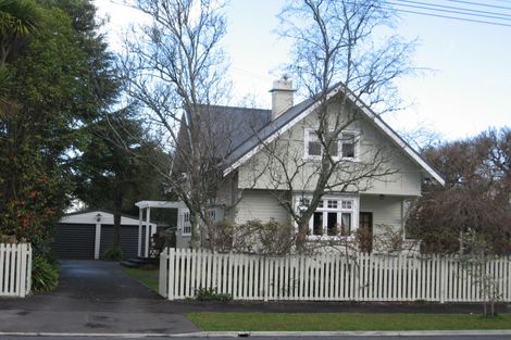 Photo of property in 4 East Street, Claudelands, Hamilton, 3214