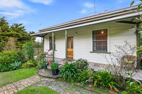 Photo of property in 41 Te Henga Road, Waitakere, Auckland, 0781