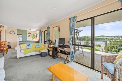 Photo of property in 14 Cliff Street, Pahi, Paparoa, 0571