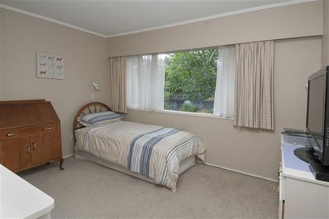 Photo of property in 53 Thatcher Street, Mission Bay, Auckland, 1071