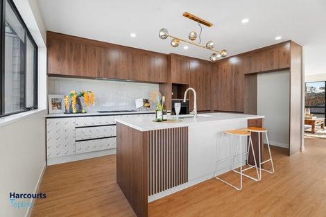 Photo of property in 30 Routley Drive, Glen Eden, Auckland, 0602