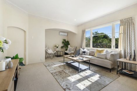 Photo of property in 1/26 Queens Parade, Devonport, Auckland, 0624