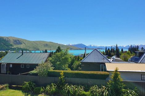 Photo of property in 35 Murray Place, Lake Tekapo, 7999