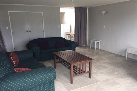 Photo of property in 2/1 Charles Street, Westshore, Napier, 4110