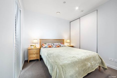 Photo of property in Frank Sargeson Apts, 303/80 Anzac Street, Takapuna, Auckland, 0622