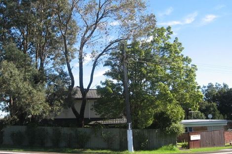 Photo of property in 3/1 Bradbury Road, Botany Downs, Auckland, 2010