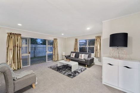 Photo of property in 140a Masters Avenue, Silverdale, Hamilton, 3216