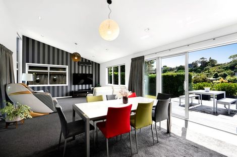 Photo of property in 3 Te Arakete Place, Hurworth, New Plymouth, 4310