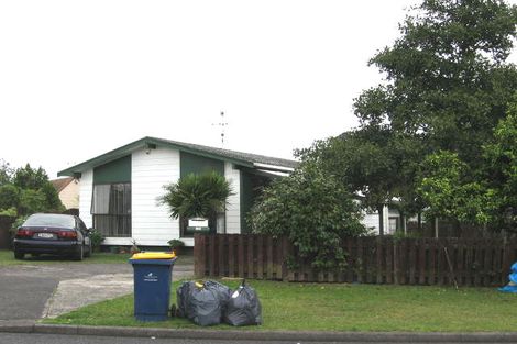 Photo of property in 14 Elvira Place, Ranui, Auckland, 0612