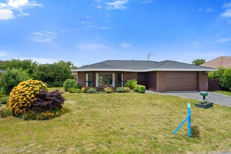 Photo of property in 12 Pinewood Grove, Paraparaumu Beach, Paraparaumu, 5032