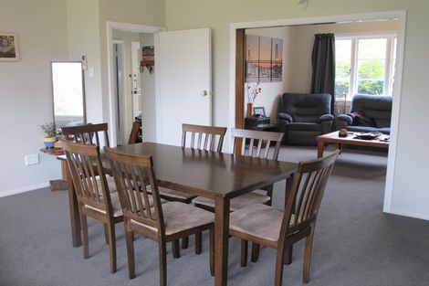 Photo of property in 877 Kihikihi Road, Te Awamutu, 3800