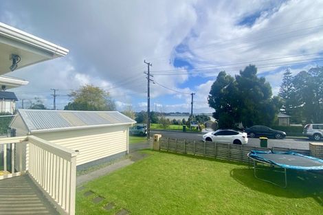 Photo of property in 1/16 Cliff Road, Papakura, 2110