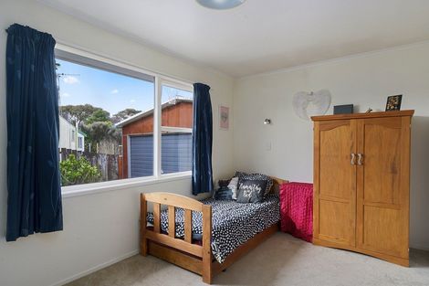 Photo of property in 14 Walton Road, Paraparaumu Beach, Paraparaumu, 5032