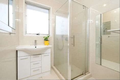 Photo of property in 6 Aquarius Avenue, Glen Eden, Auckland, 0602