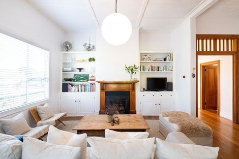 Photo of property in 4 Kinross White Street, Napier South, Napier, 4110