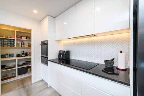 Photo of property in 51 Freedom Drive, Kelvin Grove, Palmerston North, 4414