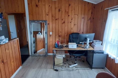 Photo of property in 3 Lacebark Court, Titirangi, Auckland, 0604