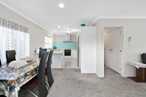 Photo of property in 60 Millen Avenue, Pakuranga, Auckland, 2010