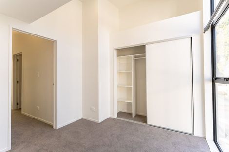 Photo of property in 6 Rangimarie Close, Opaheke, Papakura, 2113