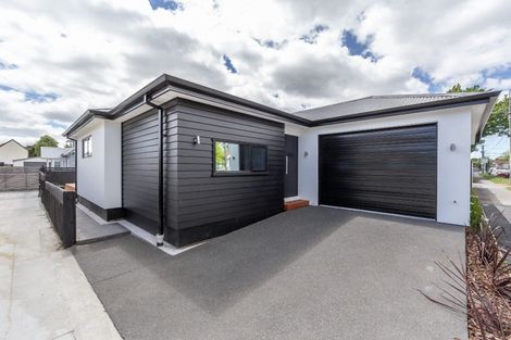 Photo of property in 257a Edgeware Road, Edgeware, Christchurch, 8013