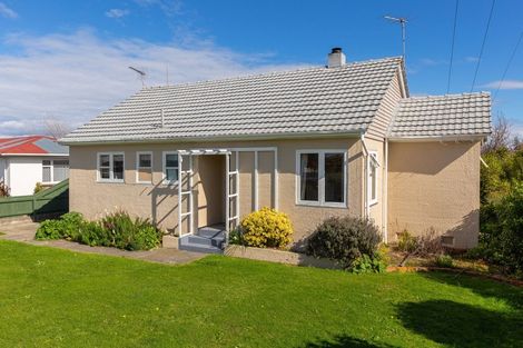 Photo of property in 35 Hutcheson Street, Mayfield, Blenheim, 7201