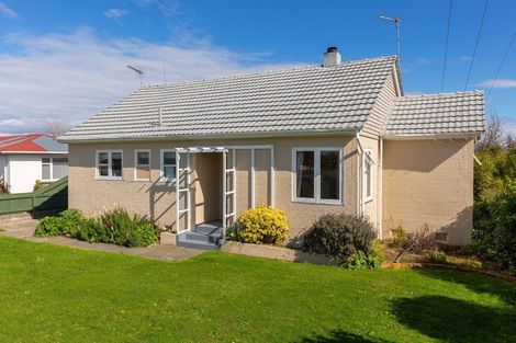 Photo of property in 35 Hutcheson Street, Mayfield, Blenheim, 7201