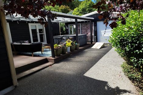 Photo of property in 24 Pempsey Street, Silverstream, Upper Hutt, 5019