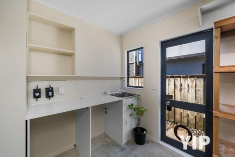 Photo of property in 13 Kilkelly Close, Tawa, Wellington, 5028