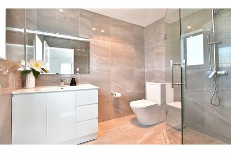 Photo of property in 61 Landmark Terrace, Orewa, 0931