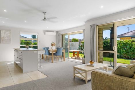 Photo of property in 3 Lewknor Drive, Papamoa Beach, Papamoa, 3118