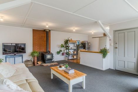 Photo of property in 10 Beach Street, Waikouaiti, 9510