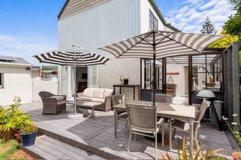 Photo of property in 261 Te Moana Road, Waikanae, 5036