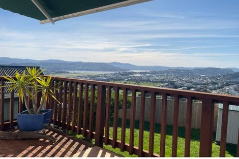 Photo of property in 6 Kekerenga Street, Strathmore Park, Wellington, 6022