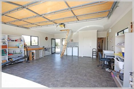 Photo of property in 33 Palmer Road, Foxton Beach, Foxton, 4891