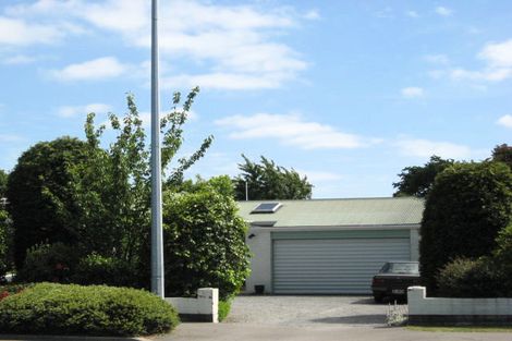 Photo of property in 274 Yaldhurst Road, Avonhead, Christchurch, 8042