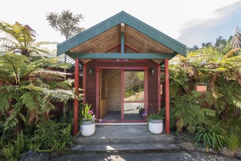 Photo of property in 18 Ralphine Way, Maitai, Nelson, 7010