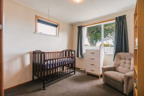 Photo of property in 27 Cavendish Crescent, Awapuni, Palmerston North, 4412