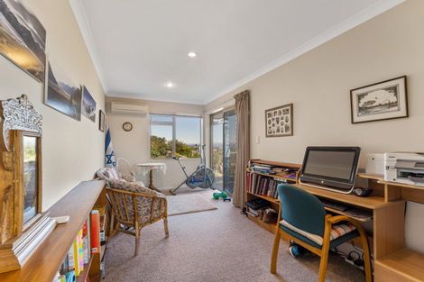 Photo of property in 6 Norfolk Place, Stoke, Nelson, 7011