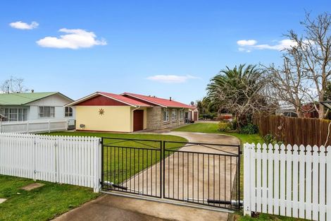 Photo of property in 8 Wyatt Avenue, Te Aroha, 3320