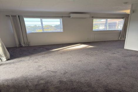 Photo of property in 1/73 Spinella Drive, Bayview, Auckland, 0629