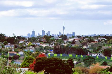 Photo of property in 79 Garton Drive, Massey, Auckland, 0614