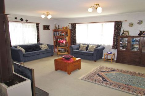 Photo of property in 97 Tararua Drive, Upper Plain, Masterton, 5888