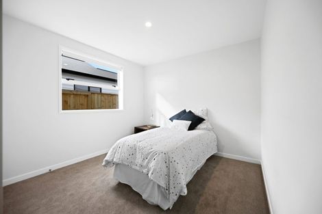 Photo of property in 21 Halo Green, Peacocke, Hamilton, 3206