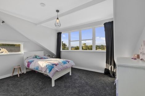 Photo of property in 27 Maclaren Street, Maymorn, Upper Hutt, 5018