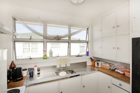 Photo of property in 72 Tyndall Road, Outer Kaiti, Gisborne, 4010